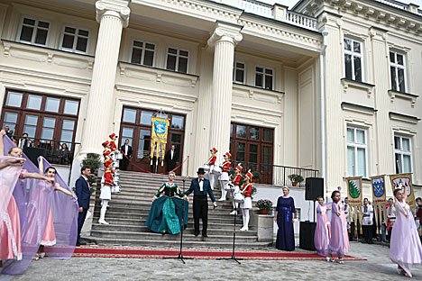 Новые музейные комнаты во дворце Друцких-Любецких в Щучине откроют во время бала