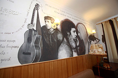 В одной из старейших гостиниц Бреста - "Буг" открылся номер Владимира Высоцкого