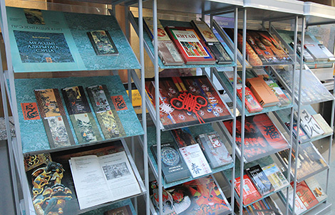 Сборник стихов Ван Гочжэня "Мелодыi адкрытага сэрца" презентовали в Минске