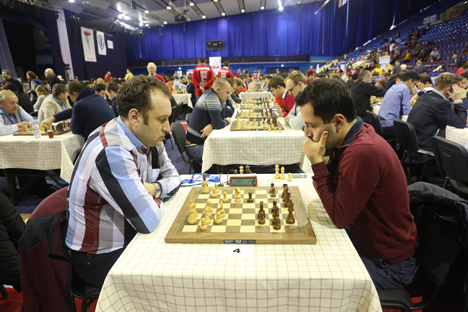 Около 700 шахматистов приняли старт на чемпионате Европы по блицу