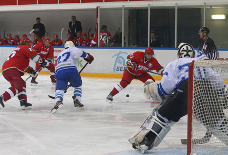 Хоккейная команда Президента Беларуси одержала вторую победу в Х Республиканских соревнованиях