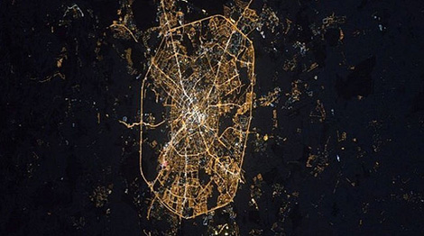 Олег Новицкий сфотографировал ночной Минск из космоса