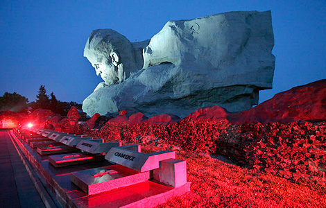 Реконструкторы съезжаются на международный слет "22 июня. Брестская крепость"