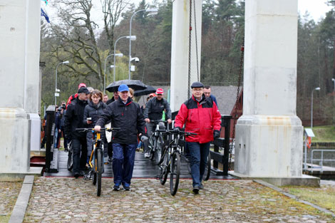 Пункт пропуска "Лесная-Рудавка" открыли в тестовом режиме для велосипедистов и пешеходов Пункт пропуска "Лесная-Рудавка" открыли в тестовом режиме для велосипедистов и пешеходов