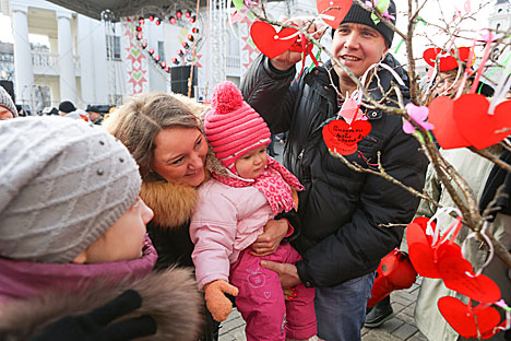Республиканская акция "Беларусь, я люблю тебя" стартовала масштабным концертом в Минске