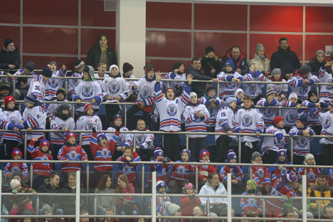 Финн Яни Рита стал автором первого гола XIII Рождественского хоккейного турнира в Минске