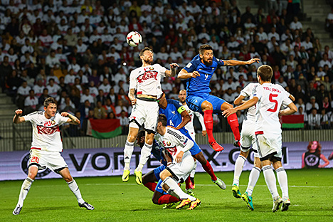 Футболисты сборной Беларуси сыграли вничью с Францией в квалификации чемпионата мира