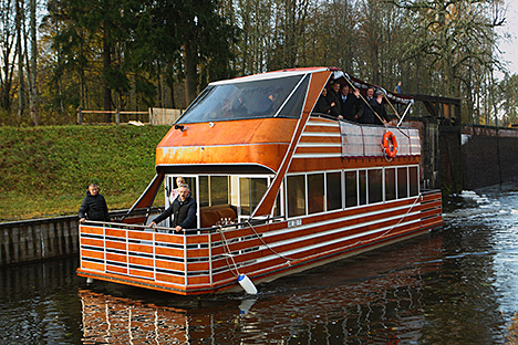 Первые иностранные туристы въехали без виз в парк "Августовский канал"