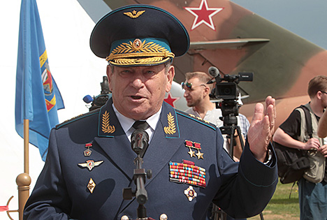 Павильон "Космос" торжественно открылся на Боровой. Космонавт Владимир Коваленок