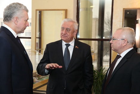 Мясникович: Память о своих корнях и уважение к культуре формируют нацию