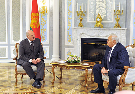 Парламенты Беларуси и Азербайджана могут внести значительный вклад в развитие двусторонних отношений