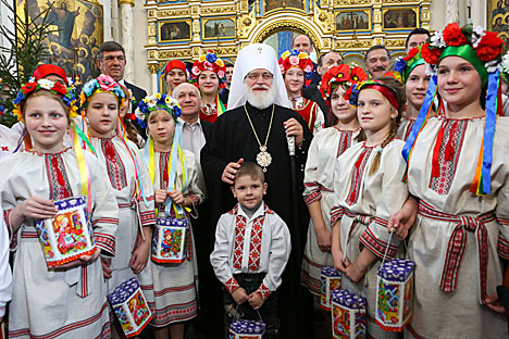 Праздник "Рождественская елка - наши дети" в Минске
