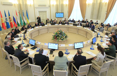 Посол Таджикистана отмечает позитивное и взаимовыгодное развитие отношений с Беларусью