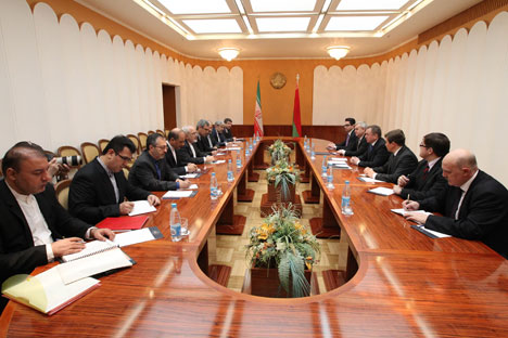 Владимир Макей в ходе встречи с главой МИД Ирана Мохаммадом Джавадом Зарифом