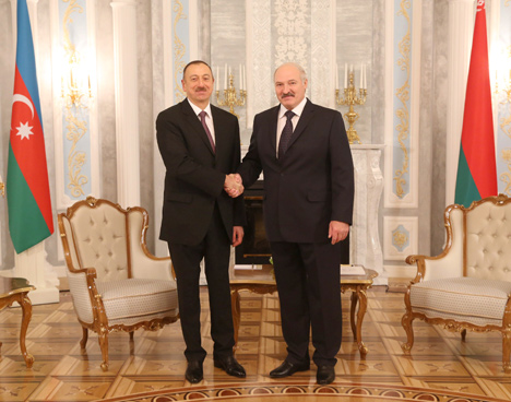 Лукашенко: Азербайджан всегда может рассчитывать на Беларусь