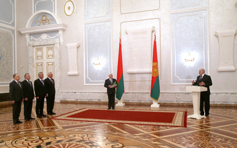 Лукашенко: Главным инспектором по соблюдению прав человека должен быть Президент