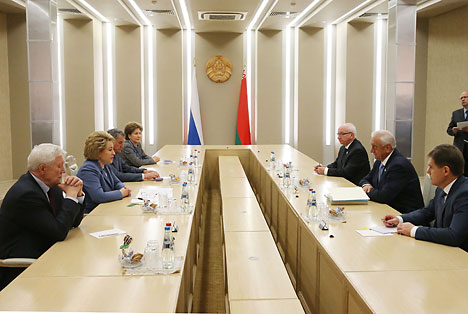 Валентина Матвиенко и Михаил Мясникович: переговоры в рамках третьего Форума регионов Беларуси и России