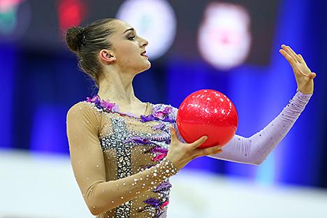 Этап Кубка мира по художественной гимнастике-2016 в Минске. Екатерина Волкова (Финляндия)