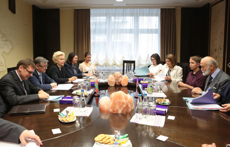 Зиновский: Беларуси важна поддержка Великобритании в международных финансовых институтах