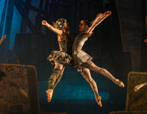 Премьера балета "Жизель" в постановке Раду Поклитару в исполнении коллектива "Киев Модерн-Балет"