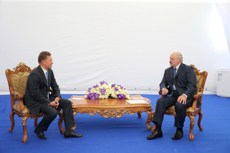 Президент Беларуси Александр Лукашенко на встрече с председателем правления ПАО "Газпром" Алексеем Миллером