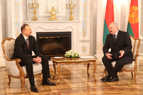 Лукашенко: Азербайджан всегда может рассчитывать на Беларусь