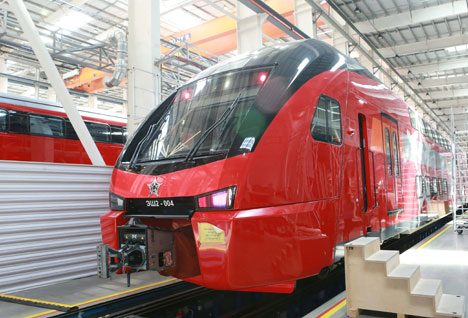 Stadler Minsk highlights Belarus’ investment advantages at international conference