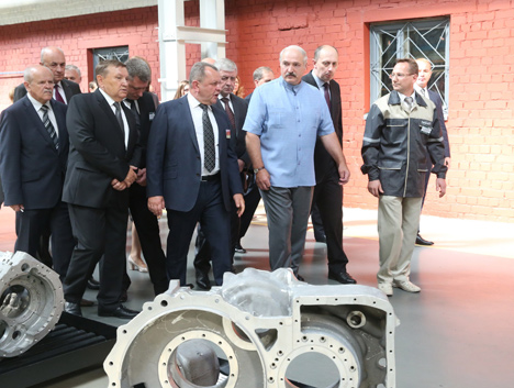 Lukashenko: No plans to sell MZKT so far