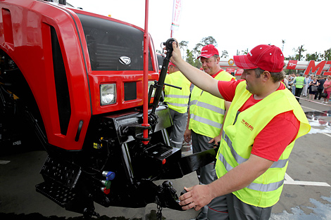 BELARUS tractors