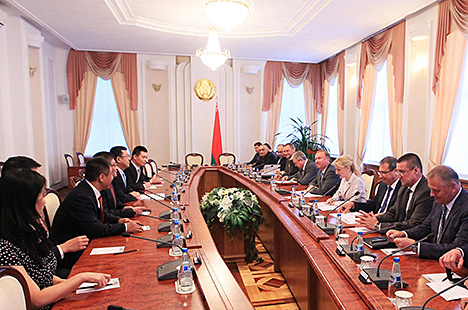 Unprecedented project: Belarus, China set up investment fund 