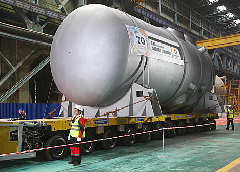 Reactor vessel in transit to Belarusian nuclear power plant