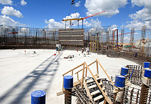 Первый элемент защитной оболочки реактора БелАЭС