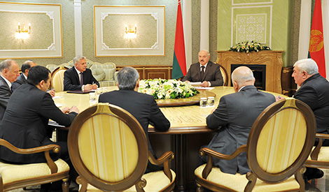 Лукашэнка назваў шэсць важнейшых задач АДКБ на сучасным этапе