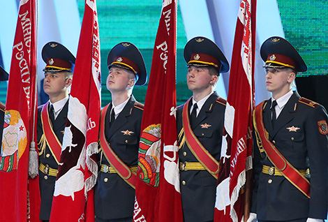 Belarus president praises police for proper level of public security