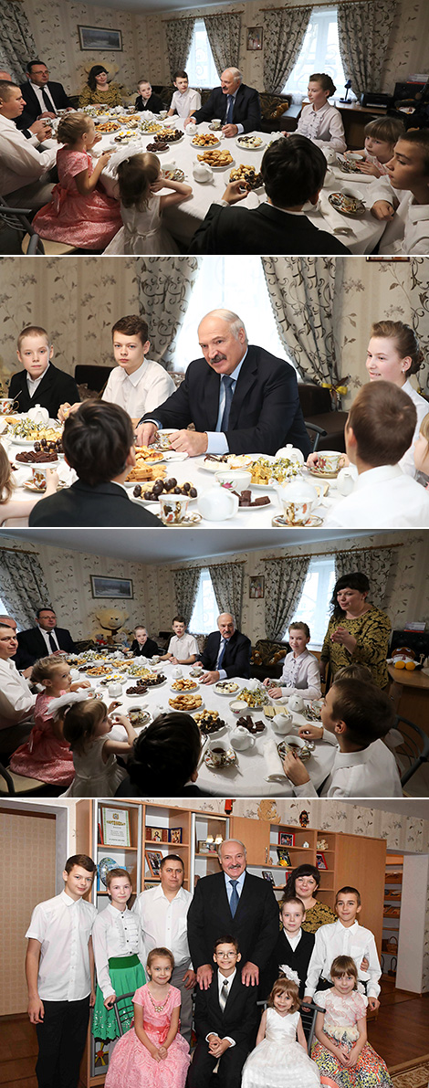 Лукашэнка падарыў міні-трактар дзіцячаму дому сямейнага тыпу ў Буда-Кашалёве