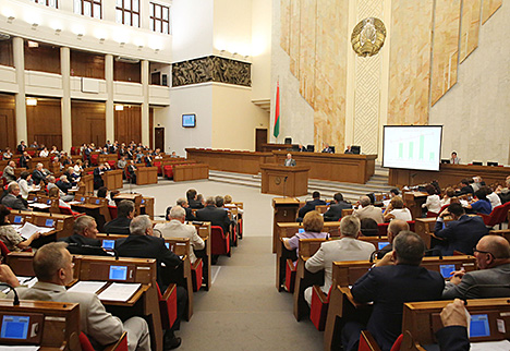 Сямашка: Асноўны ўклад у аднаўленне ВУП Беларусі дае прамысловасць