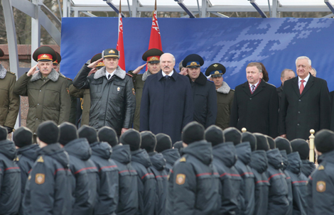 Лукашэнка: Органы ўнутраных спраў заслужылі высокую ацэнку ўсяго беларускага народа