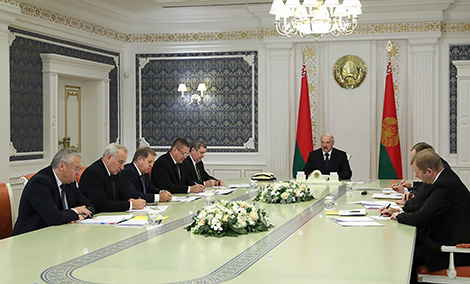 Лукашэнка чакае больш эфектыўнай работы па аздараўленні сельгасарганізацый