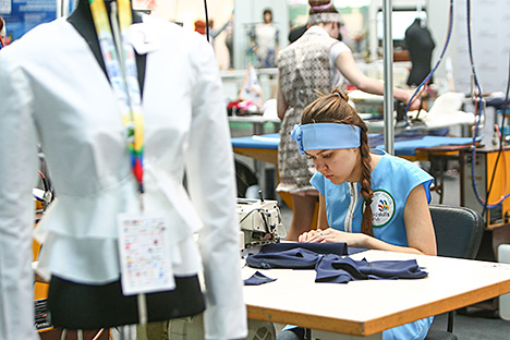 Маладыя рабочыя, навучэнцы і студэнты дэманструюць майстэрства ў 35 прафесіях на WorldSkills Беларусь