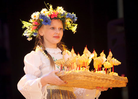 Фестываль "Зямля пад белымі крыламі"