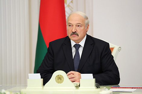 Лукашэнка: Дзейнасць банкаў павінна максімальна ўлічваць інтарэсы нацыянальнай эканомікі