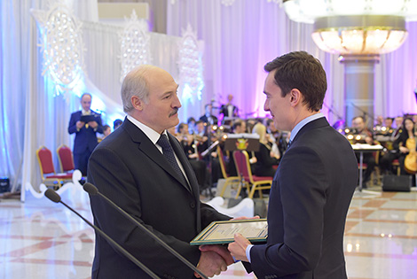 Падзяка Прэзідэнта аб'яўлена намесніку галоўнага дырэктара галоўнай дырэкцыі "Агенцтва тэлевізійных навін" Сяргею Гусачэнку