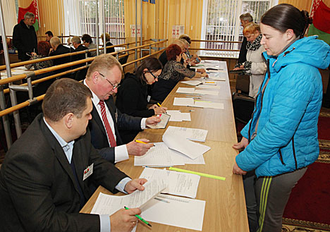  Голосование на выборах Президента Беларуси стартовало на избирательных участках