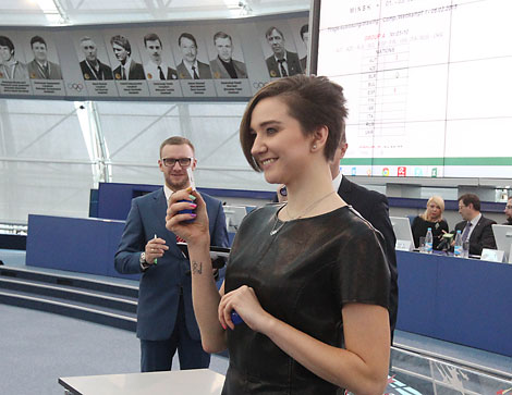 白俄罗斯人柳博维.切尔卡希纳被选为国际体联运动员委员会主席