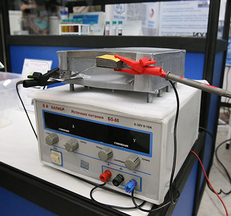 白俄罗斯科学家展示了电动汽车超级电容试验模型