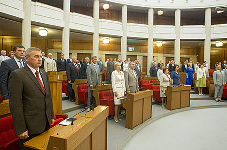 Андрейченко призвал содействовать международным наблюдателям на предстоящих выборах