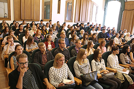 Якунін: Парламенцкія выбары ў Беларусі прайшлі ў адпаведнасці з усімі стандартамі дэмакратыі