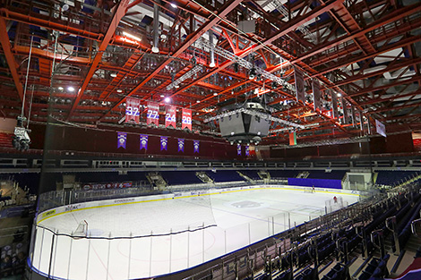 Большая арена многофункционального культурно-спортивного и развлекательного комплекс "Чижовка-Арена"