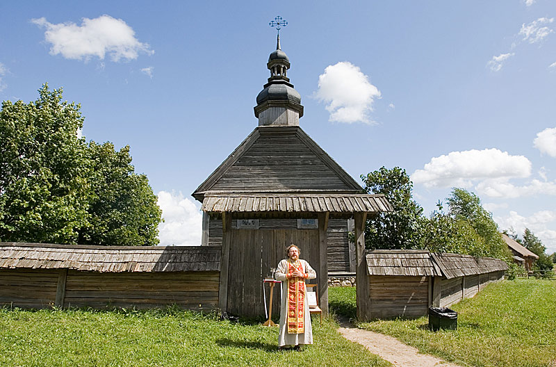 Белорусский государственный музей народной архитектуры и быта в деревне Озерцо