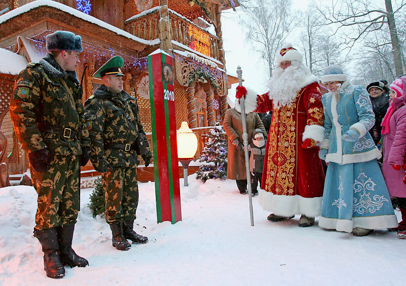 On New Year’s Eve the Belarusian Father Frost acts as a chief border guard